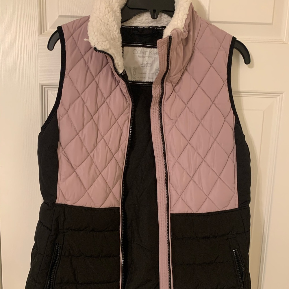 Like new vest